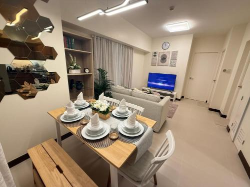 The Camden Place 2BR Haven Cozy Condo Apartment Unit