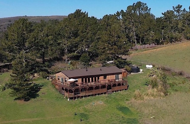 The Canyon View House en Lobitos Creek Ranch, cerca de las playas y las secoyas