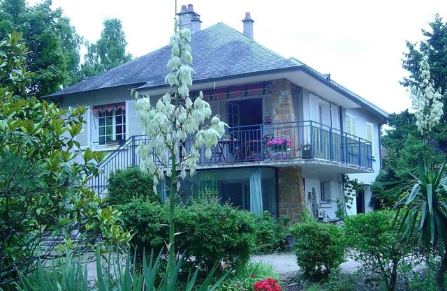 CASA EN SOLOGNE; PARQUE ECUESTRE Y CASTILLOS DEL LOIRE EN SU PUERTA