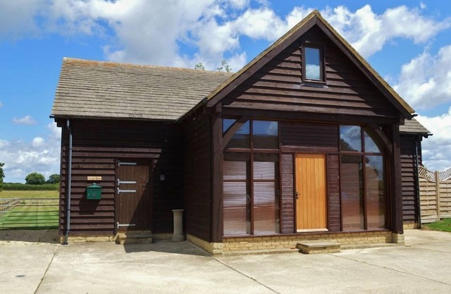 The Cotswold Manor Barn, exclusivo jacuzzi, juegos / graneros de eventos, 70 acres de Parkland