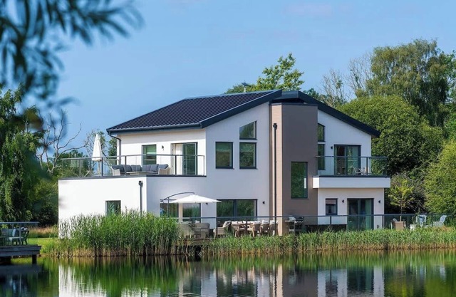 The Duck House: Luxury Lakehouse with Hot Tub