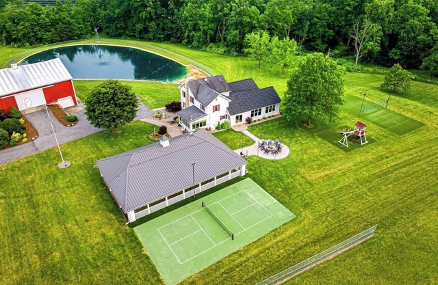 The Farm Retreat