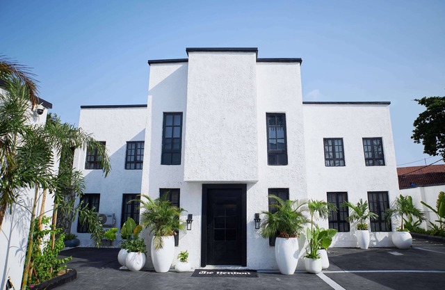 The Hendon House