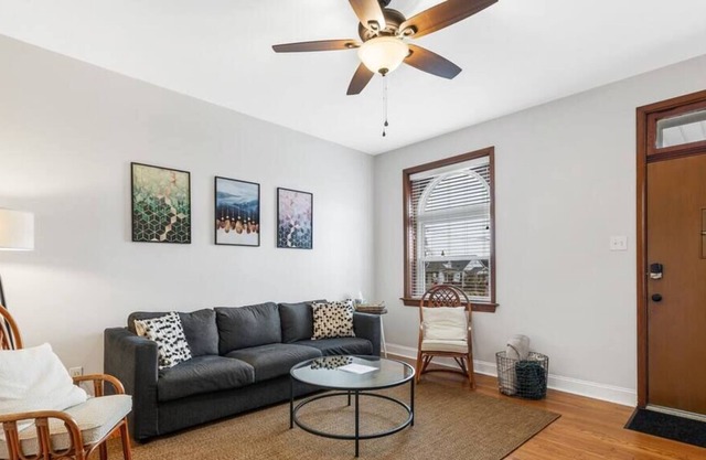 The Hill | 2 Bed 1 Bath | Private Home