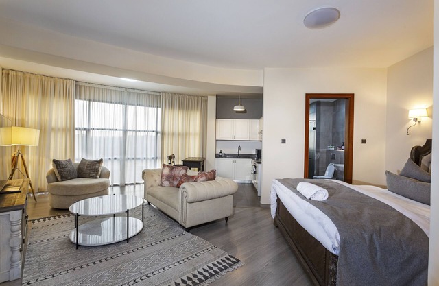 The Kika Des Suites