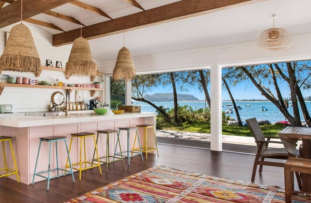 THE LIGHTHOUSE by Palm Beach Holiday Rentals