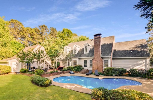 The Luxe 5BR ATL Oasis with private pool