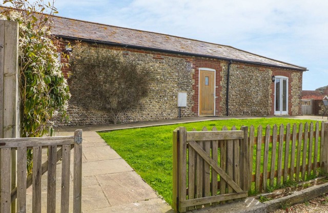 The Old Dairy, ANGMERING