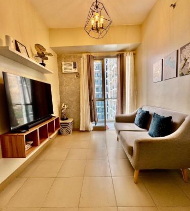 The Palladium - 1Bedroom Pool-View