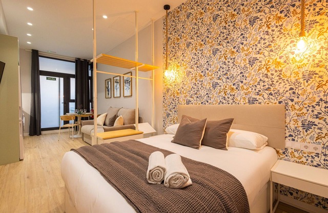 The Sorolla Apartment I by Florit Flats