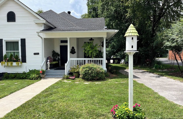 The Station House--DOWNTOWN LEBANON--Wedding Rooms