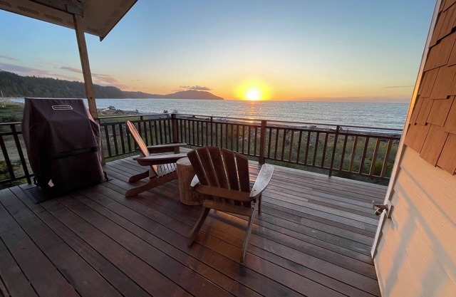 La Casa Sol en bahía de agua dulce: Oceanfront