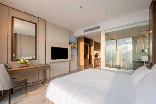 The Tropical Oceanview Nha Trang