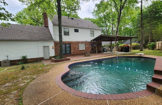 The Ultimate Retreat, 5-Bedroom Home with Outdoor Pool
