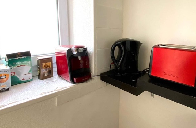 The whole loc -Beautiful Bright Apartment -*WIFI 6*-