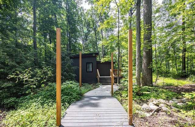 Relax. Recharge, Repeat. Your private spa-like retreat in a cozy tiny house