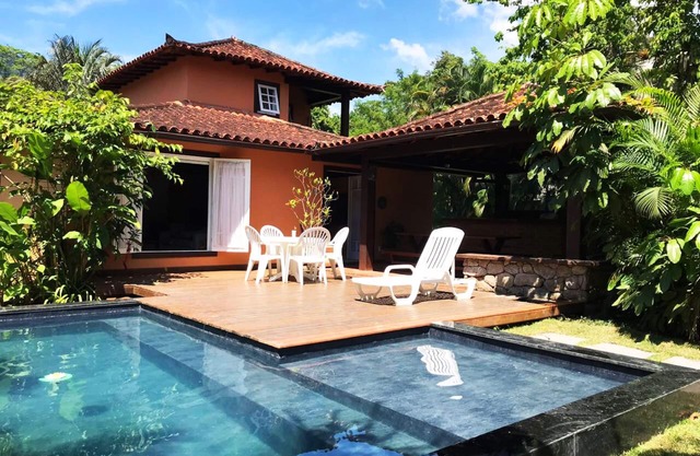 Casa de 3 Dormitorios en el Mejor Condo. de Angra