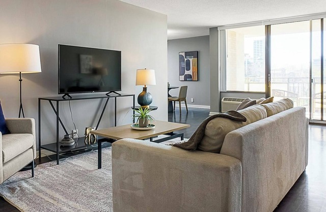 ThreeRivers 2BD 1 - Dos Habitaciones Piso, Capacidad 3