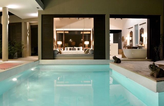 De primera categoría. Las parejas se deleitan Piscina privada, mucho espacio y características