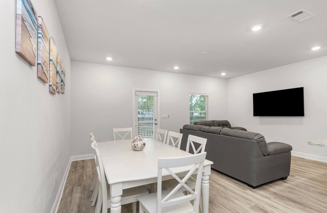 Tortuga Cove: Coastal Charm & Comfort Just Minutes from the Beach!