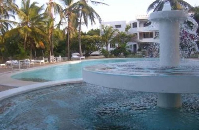 Town and beach comfortable apartment N° 1 at Malindi