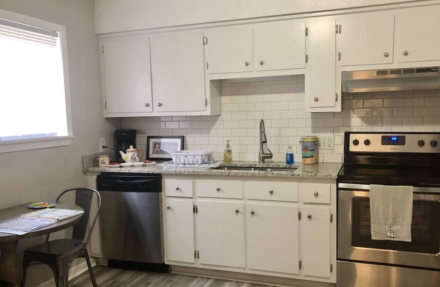 Southern Oaks Townhome # 1 ¡Se admiten mascotas!