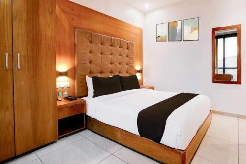 Townhouse Oak Railway Junction Kota Formerly Hotel Crosslane