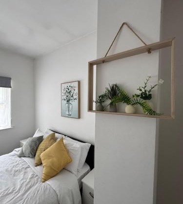 Tranquil 1BR in Gravesend