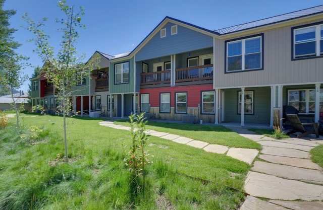 Tranquil Crested Butte Retreat w/ Mountain Views!