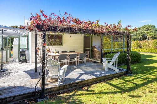 Tranquility Cottage, Oneroa - Be My Guest Waiheke