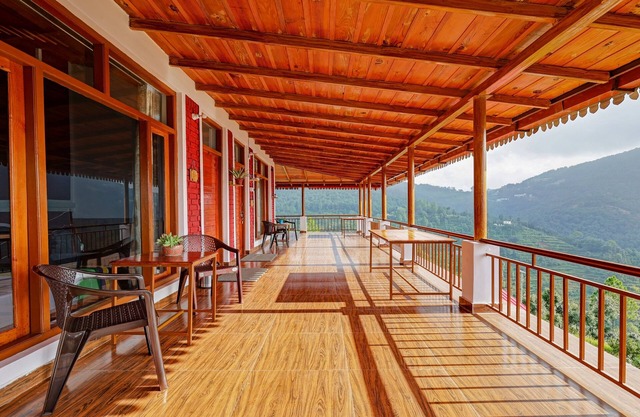 Treebo Om Villa With Mountain View