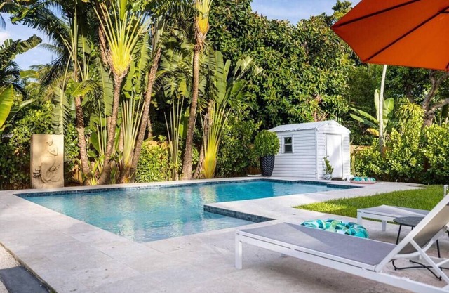 Tropical Dream Villa in Miami w/ Pool