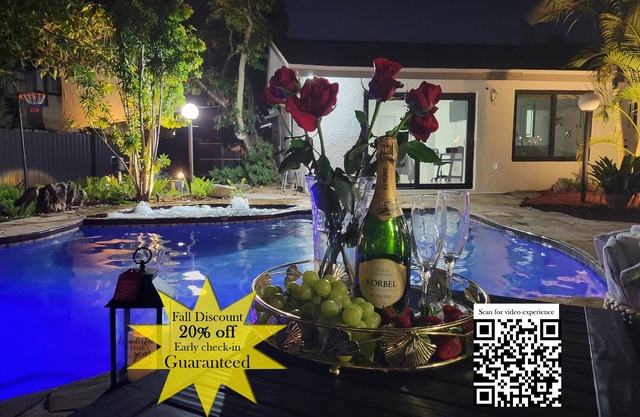 Tropical Oasis Retreat - 5 min 2 Hard Rock Stadium 8Bds POOL SPA GAMES BBQ