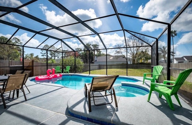 Twin Palms Beach House - Pool! Hottub! Game Room!