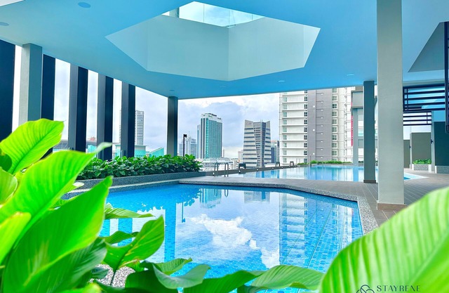 Twin Tower Residence by Stayrene