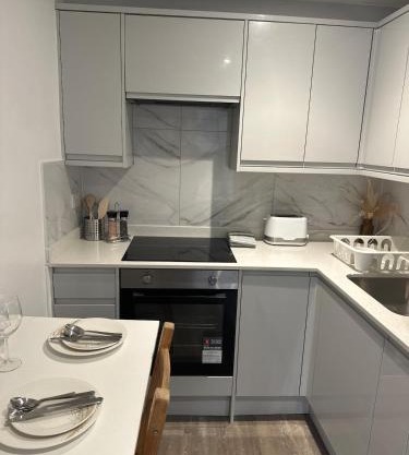 Two Bedroom Flat C in Kentish Town