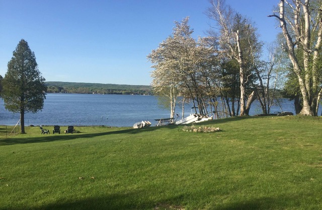 Dos casas / cabañas de lujo en Crooked Lake (4 dormitorios, 3 baños) cerca de Petoskey