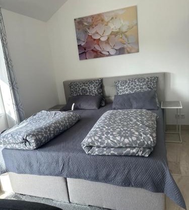 Two Rooms Apartment near S8 line