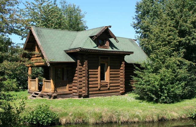 Cabaña de madera tipo D de Carelia - parque de vacaciones Geesthof