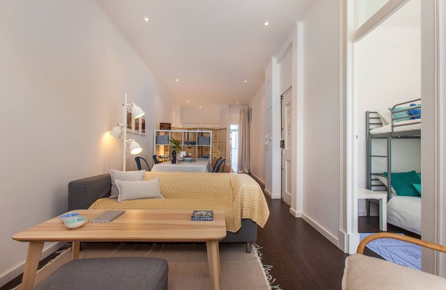Typical Light Filled Graça Apartment, By TimeCooler