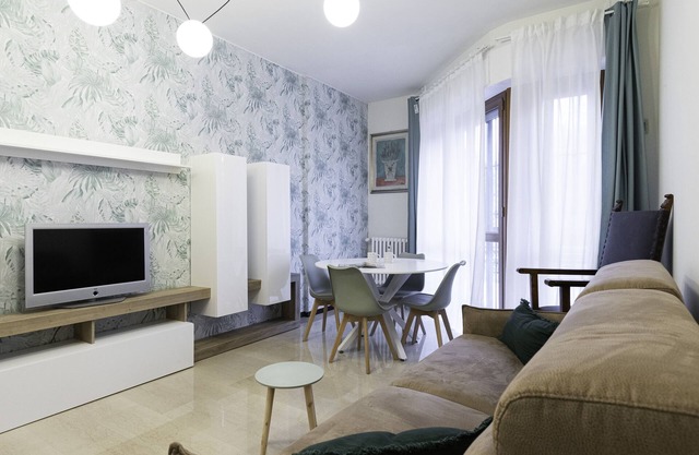 Uguzzone 21 - Una Habitación Piso, Capacidad 4