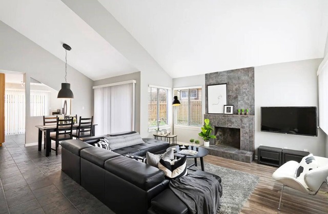 Ultra Modern Home Within Minutes of Speedway!