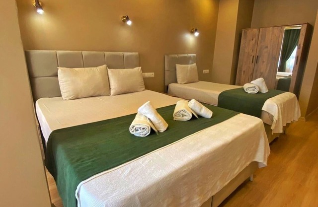 Ulubat Castle Hotel