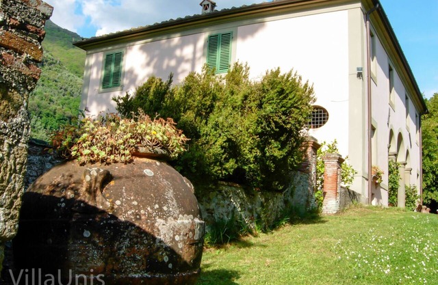 Bajo el sol de la Toscana - Noble Villa con piscina y jardín enorme