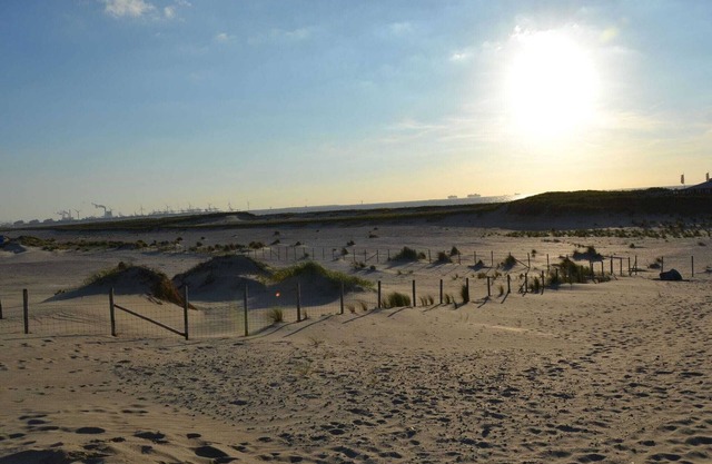Bungalow único con dos baños cerca de la playa