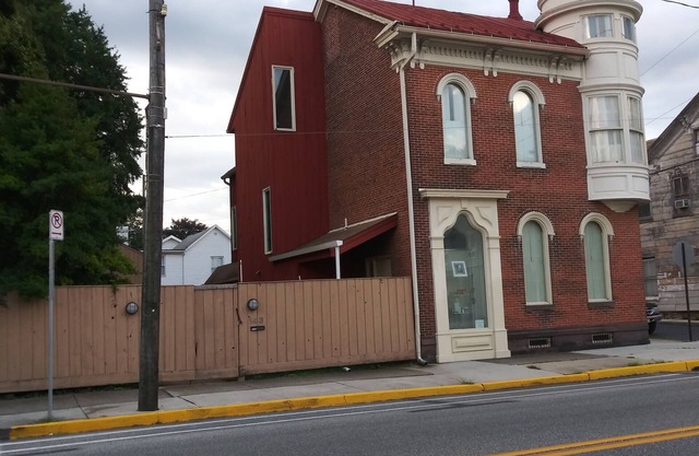 Exclusivo 1 hab en Main St Mechanicsburg