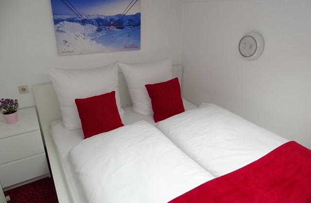 Vacation apartment for 8 people - Appartementhaus Kaltenbach-Stumm