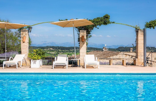 Casa "Sa Rota den Palerm 1" con vistas a la montaña, piscina, Wi-Fi, jardín y terraza