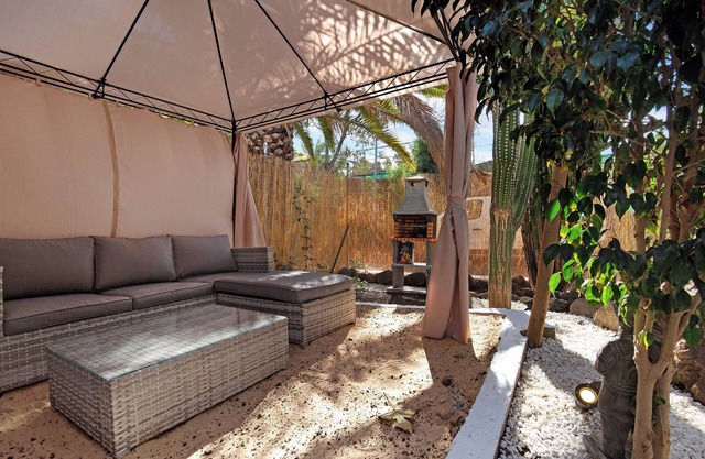 Casa de vacaciones "Casa Alexis" con Wi-Fi, terraza y jardín