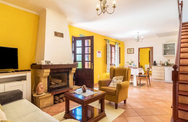 Casa de vacaciones "Casa Lima" con vistas a la montaña, terraza privada y Wi-Fi